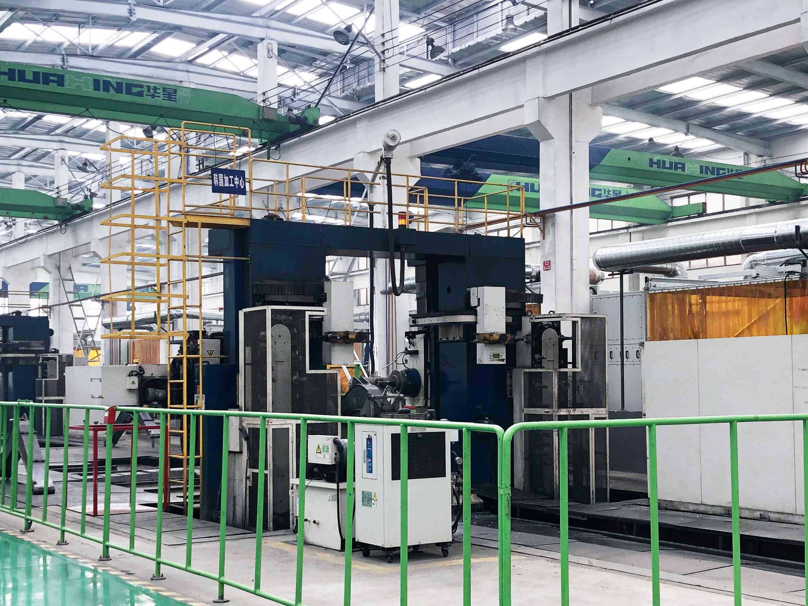 Large boring and milling equipment